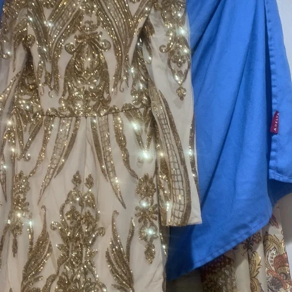 It is sequence dress new size large brig and gold - Picture 7 of 8